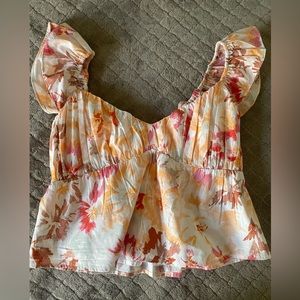 Abercrombie and Fitch flowery top💕